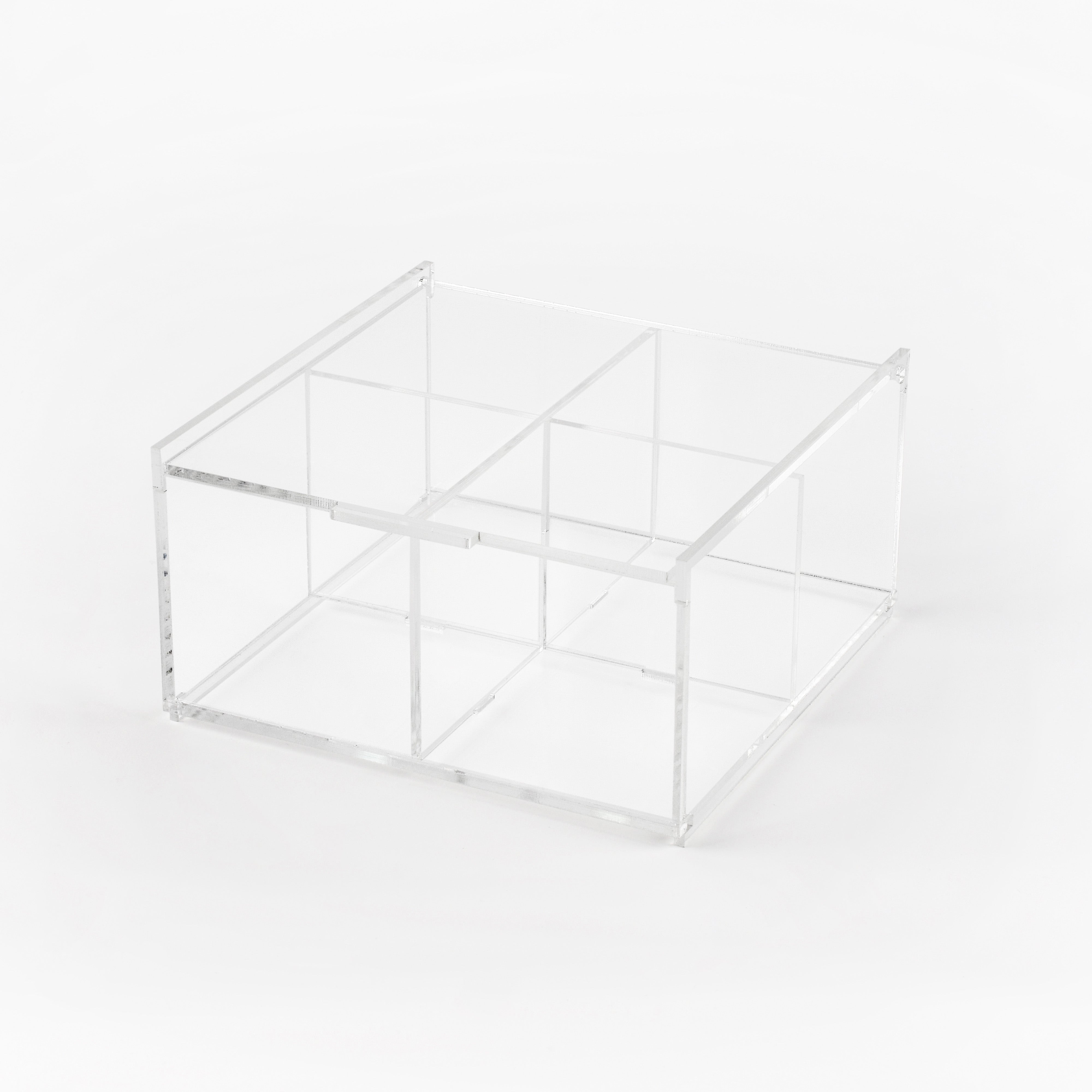 Tea box with 4 divisions
