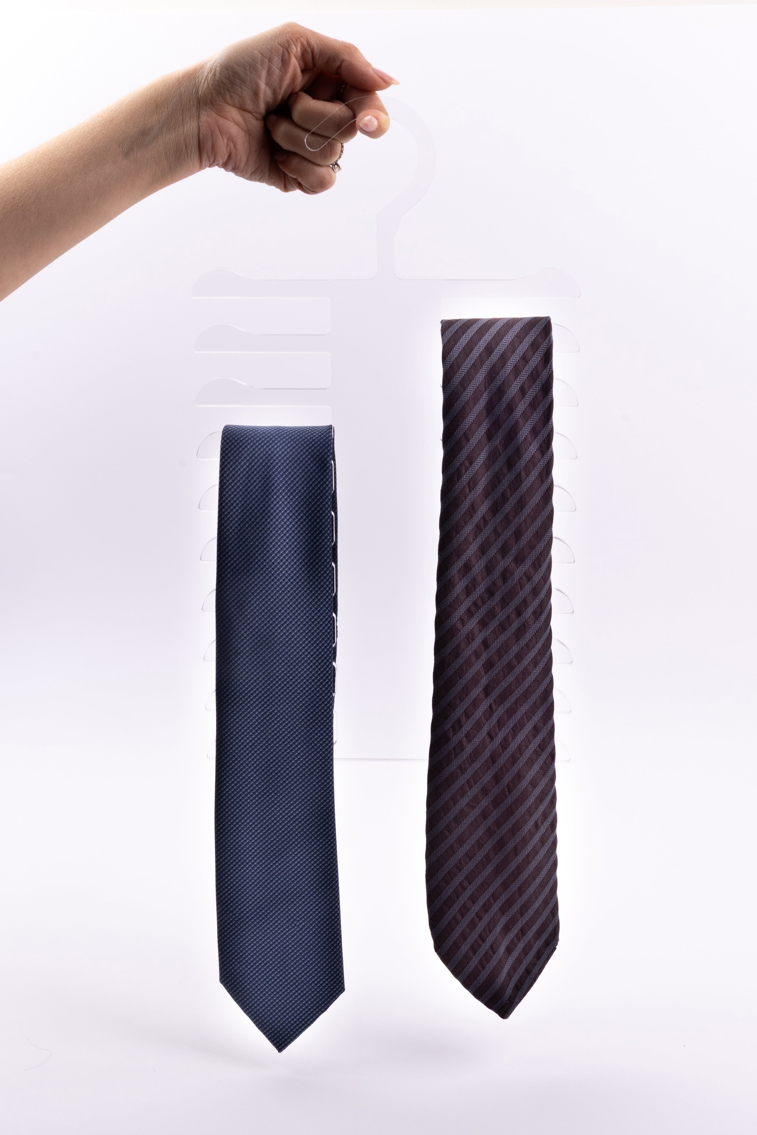 ORGANIZADOR DE CORBATAS