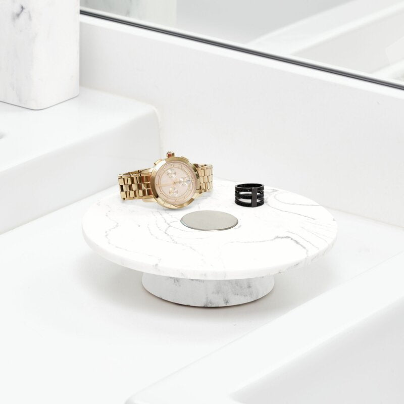 Bandeja para accesorios en mármol blanco